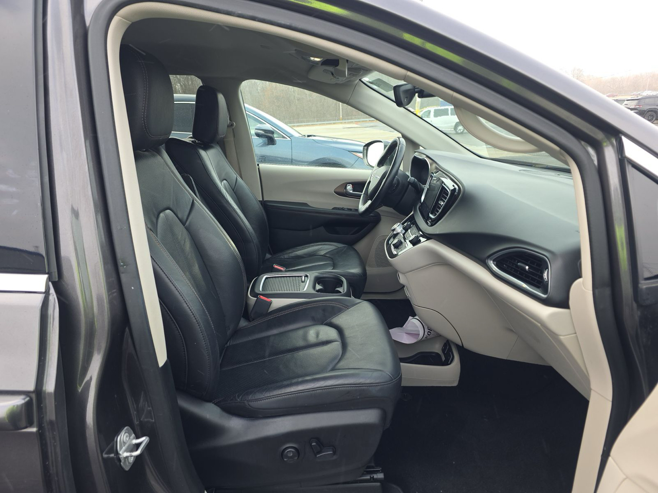 Chrysler Pacifica Touring-L Plus 2018