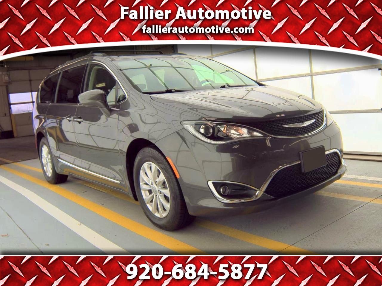 2018 Chrysler Pacifica Touring-L Plus