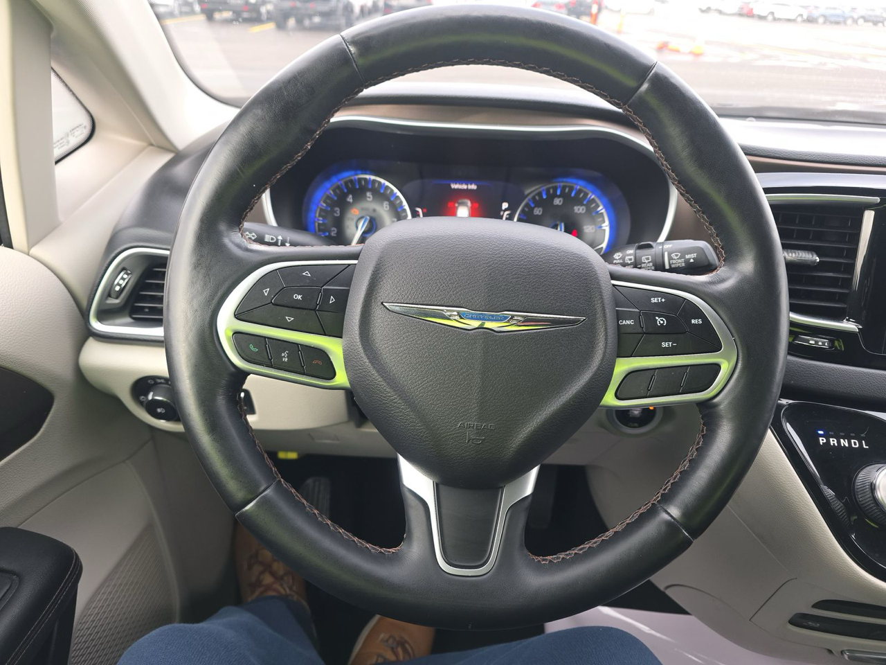 Chrysler Pacifica Touring-L Plus 2018