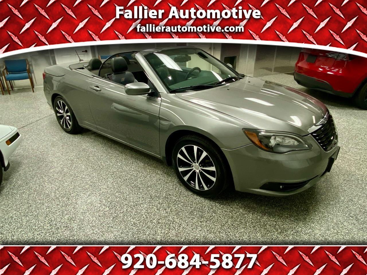 2013 Chrysler 200 S Convertible