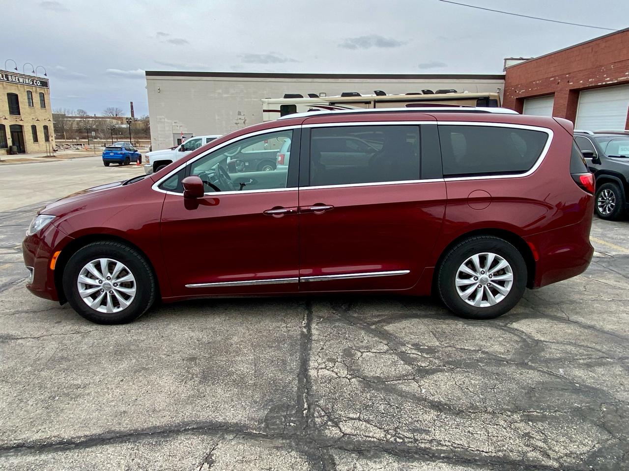 Chrysler Pacifica Touring-L 2019