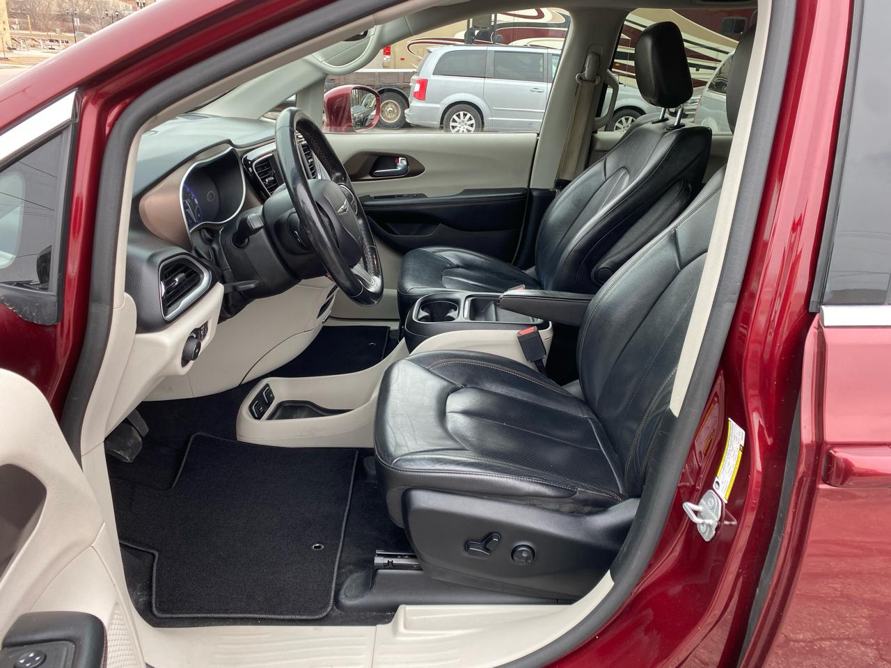 Chrysler Pacifica Touring-L 2019