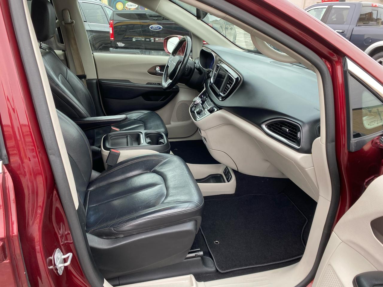 Chrysler Pacifica Touring-L 2019