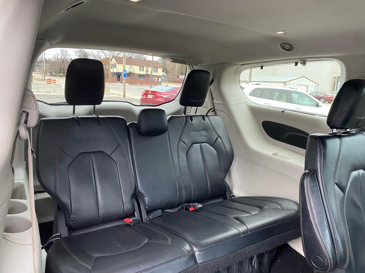 Chrysler Pacifica Touring-L 2019