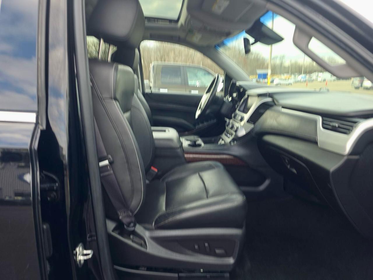 GMC Yukon XL SLT 4WD 2016