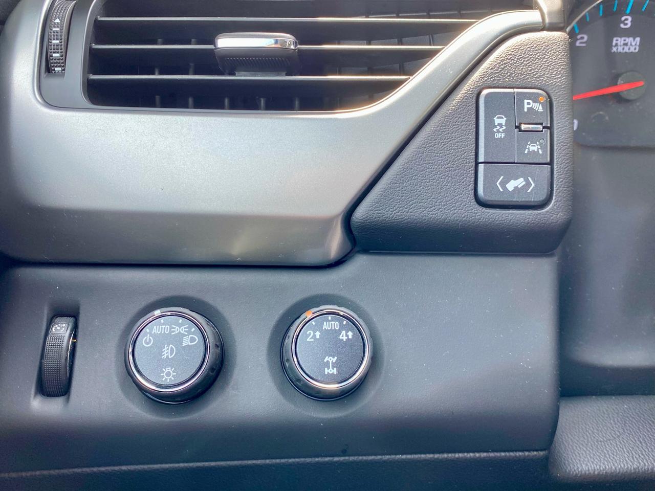 Chevrolet Suburban LTZ 4WD 2016