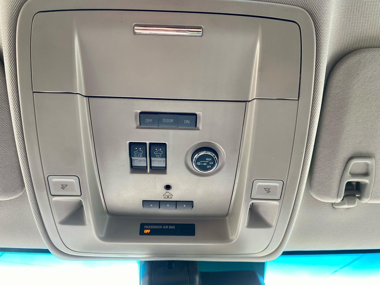 Chevrolet Suburban LTZ 4WD 2016