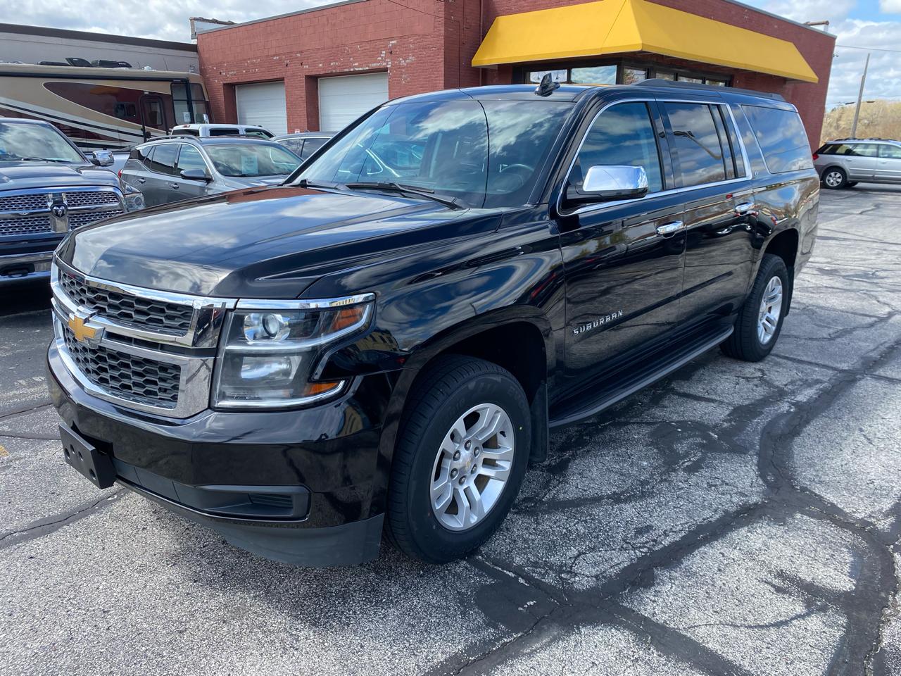 Chevrolet Suburban LT 4WD 2020