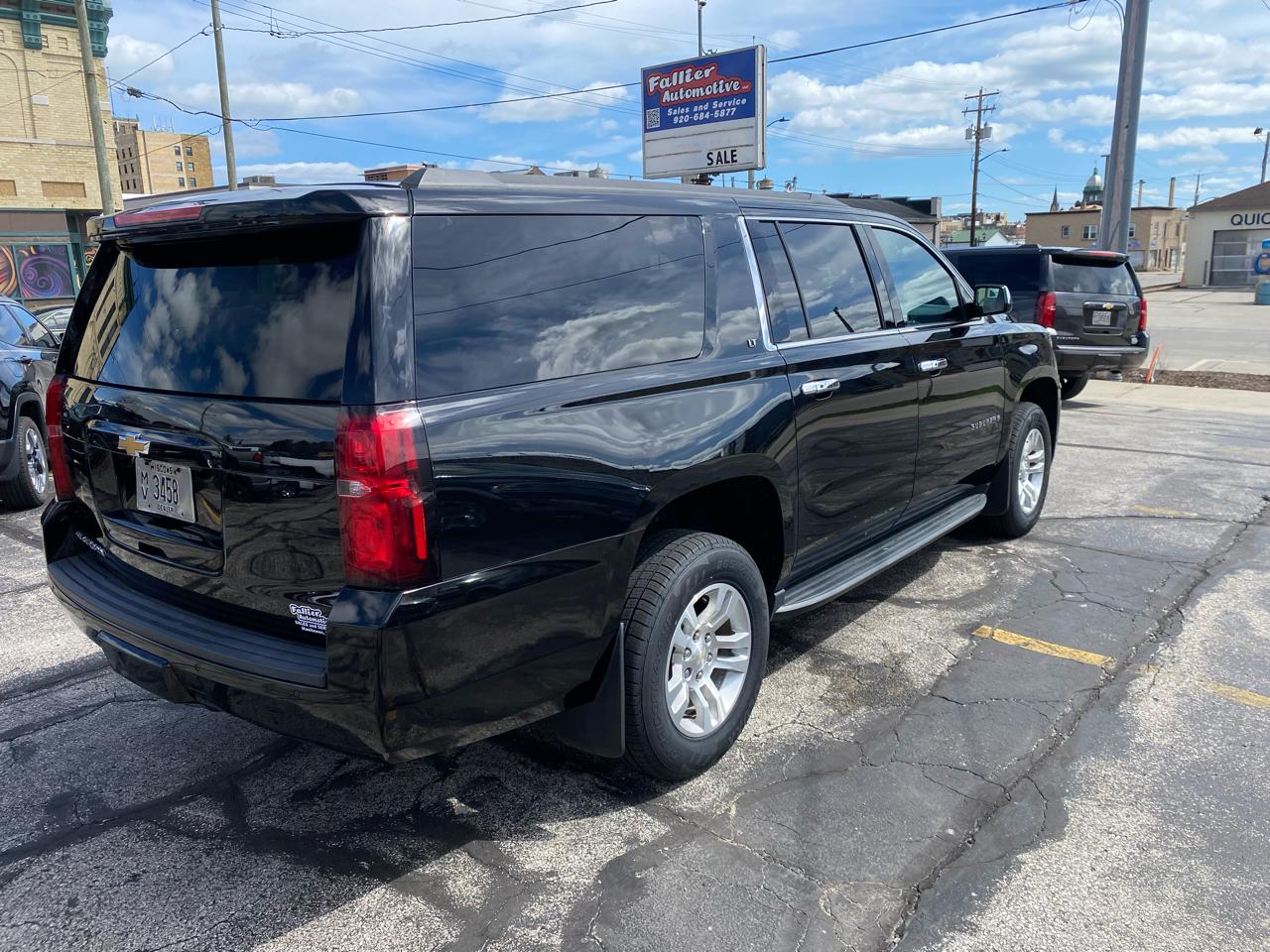 Chevrolet Suburban LT 4WD 2020