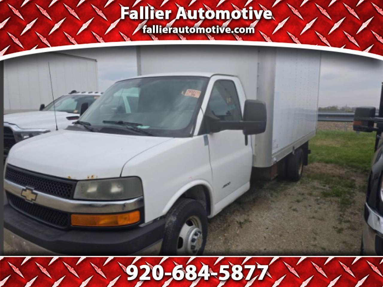 Chevrolet Express G4500 2014