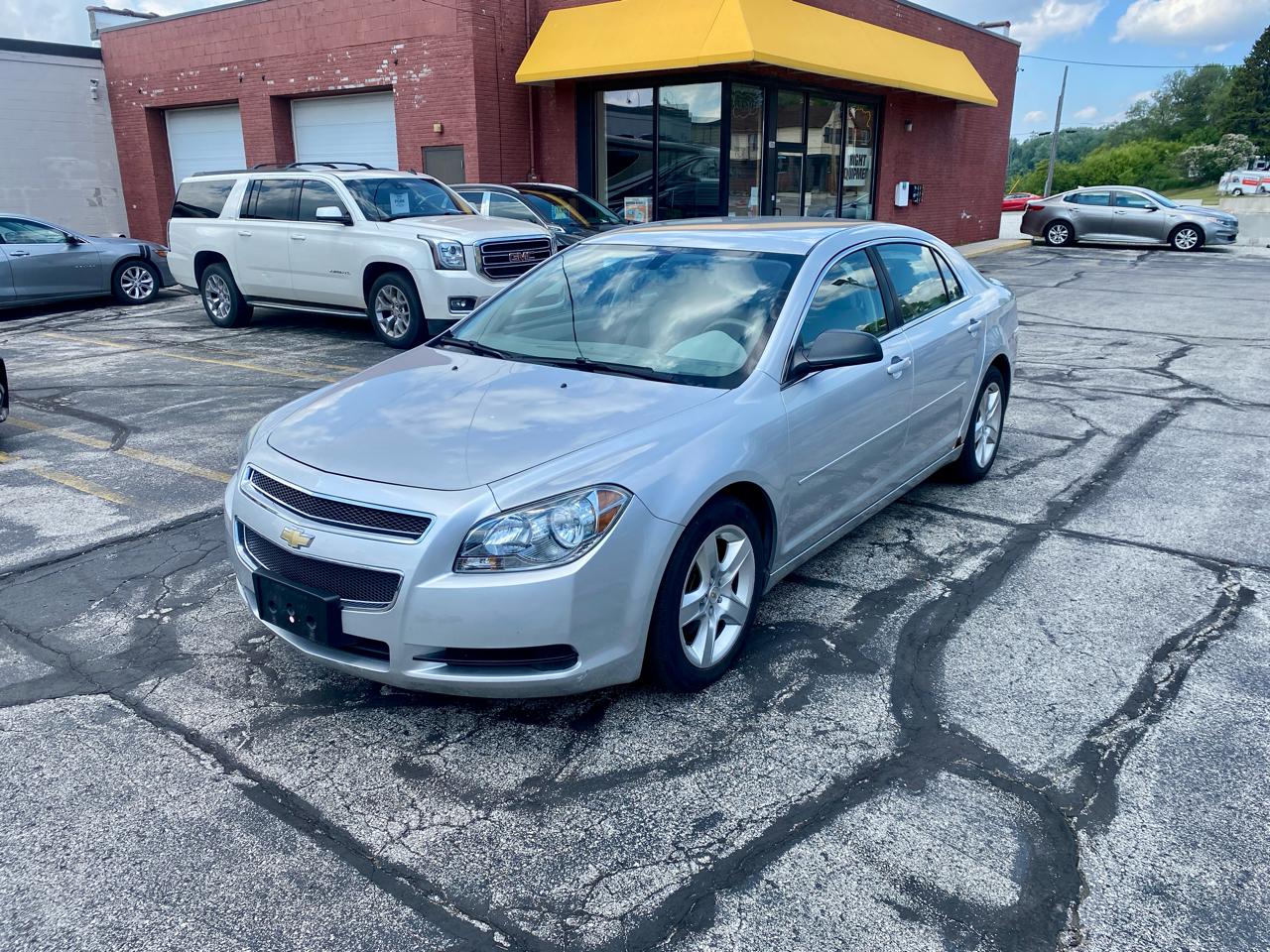 Chevrolet Malibu LS 2012