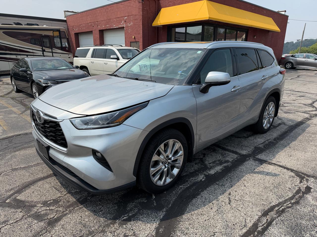 Toyota Highlander Limited AWD V6 2020