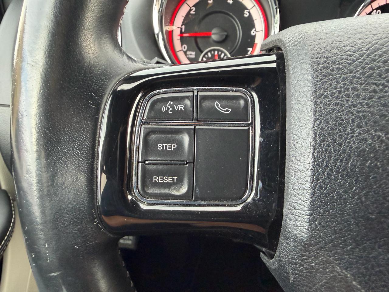 Dodge Grand Caravan SE 2017