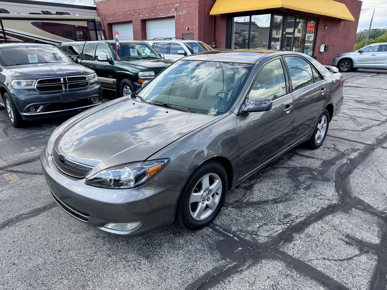 Toyota Camry SE V6 2002