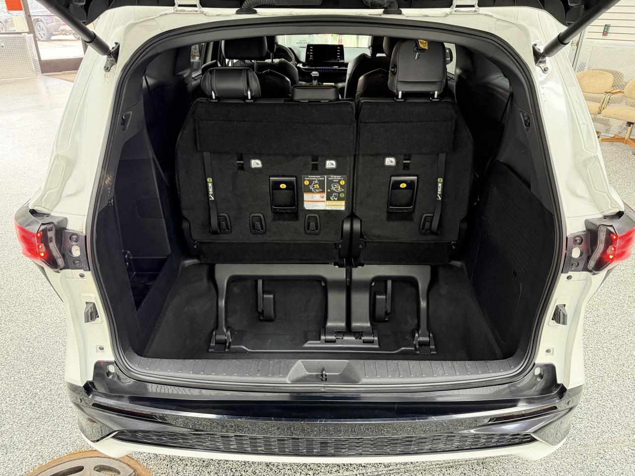 Toyota Sienna photo 21