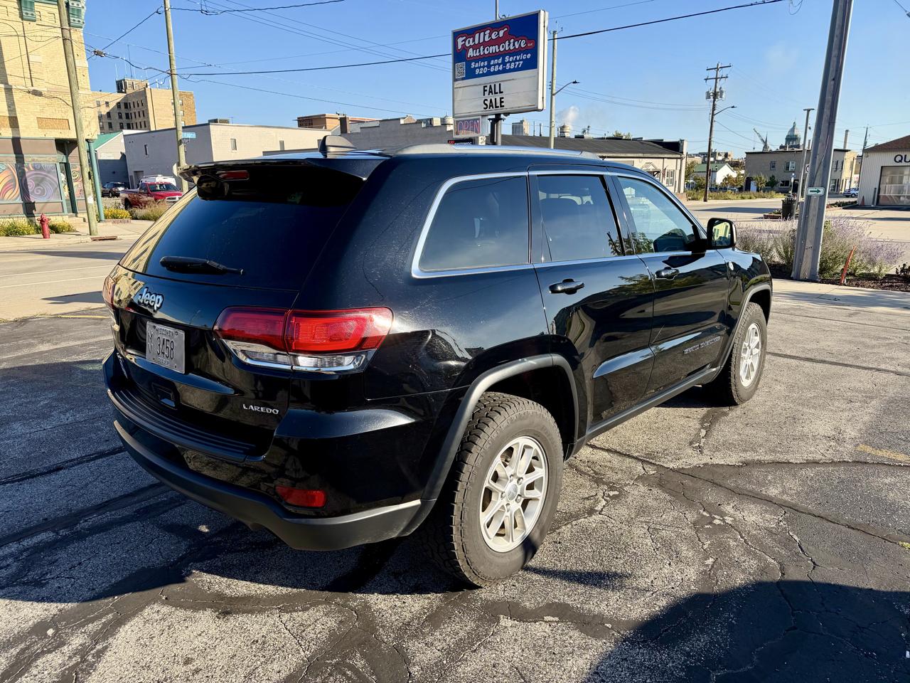Jeep Grand Cherokee Laredo 4WD 2020