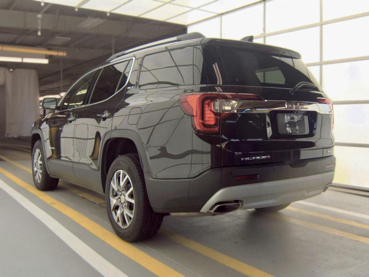 GMC Acadia SLT-1 AWD 2020