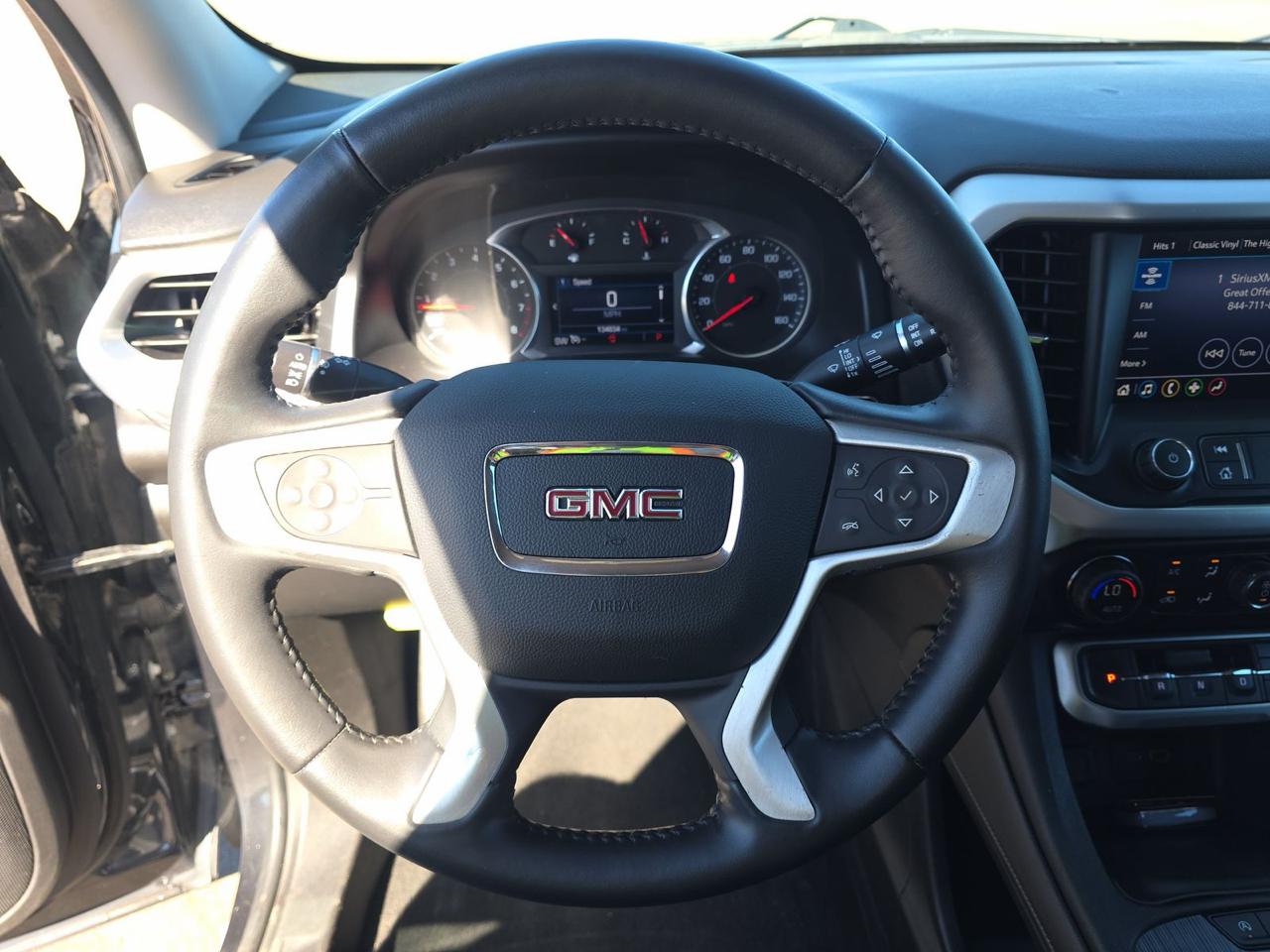 GMC Acadia SLT-1 AWD 2020
