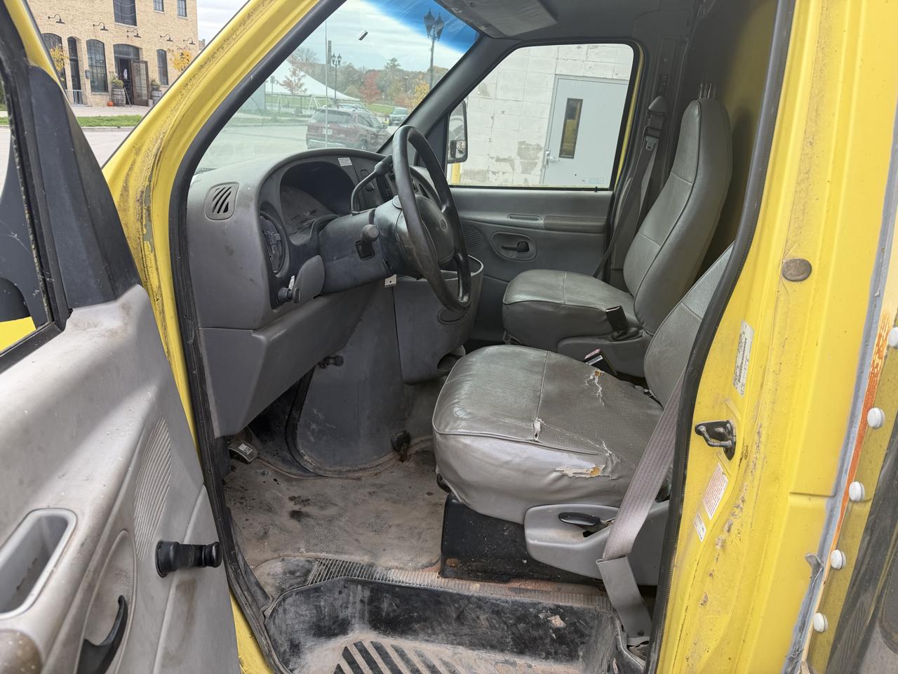 Ford Econoline E350 1998