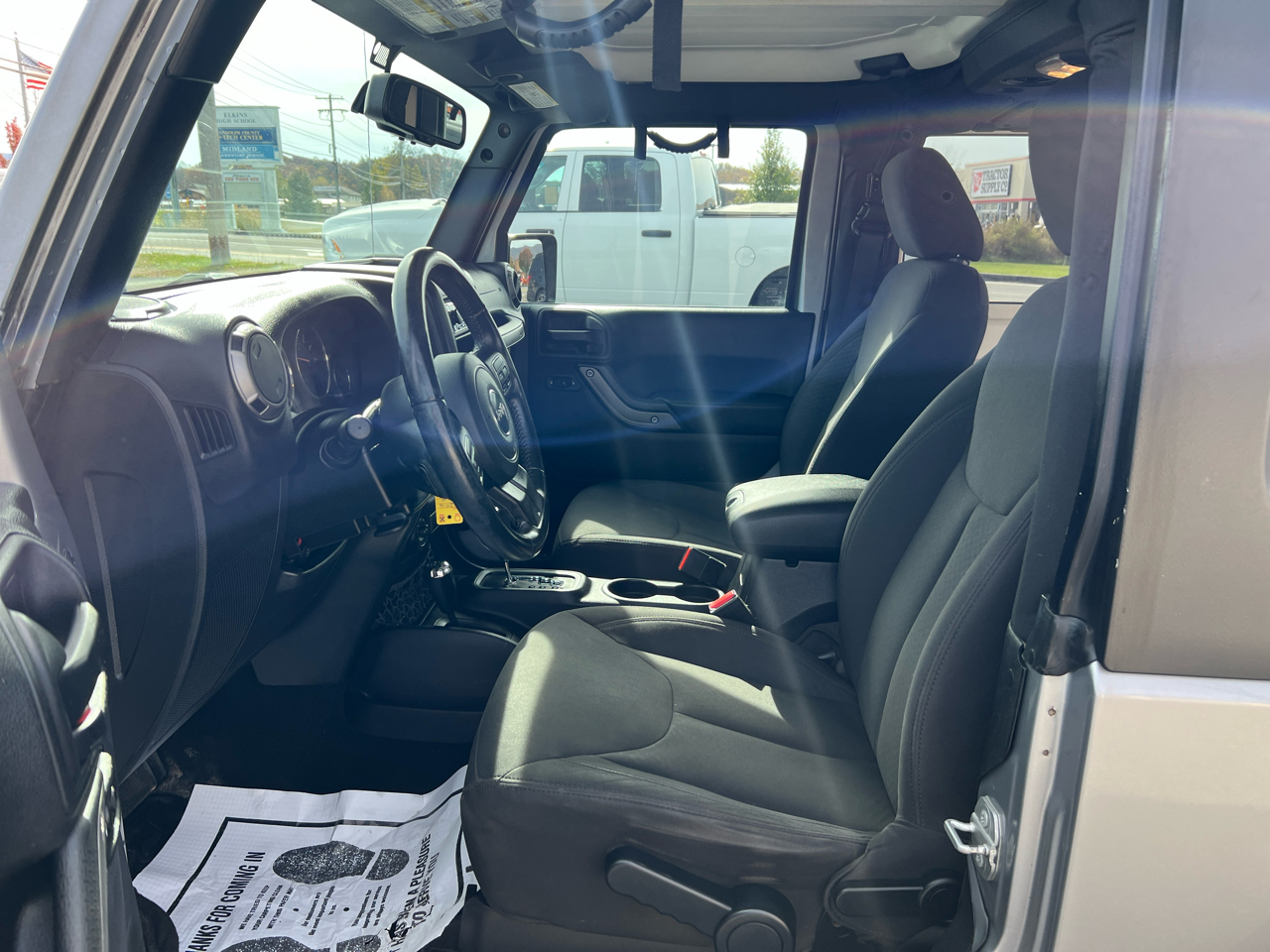 Jeep Wrangler 4WD 2dr Sport 2016 Jeep Wrangler 4WD 2dr Sport 2016