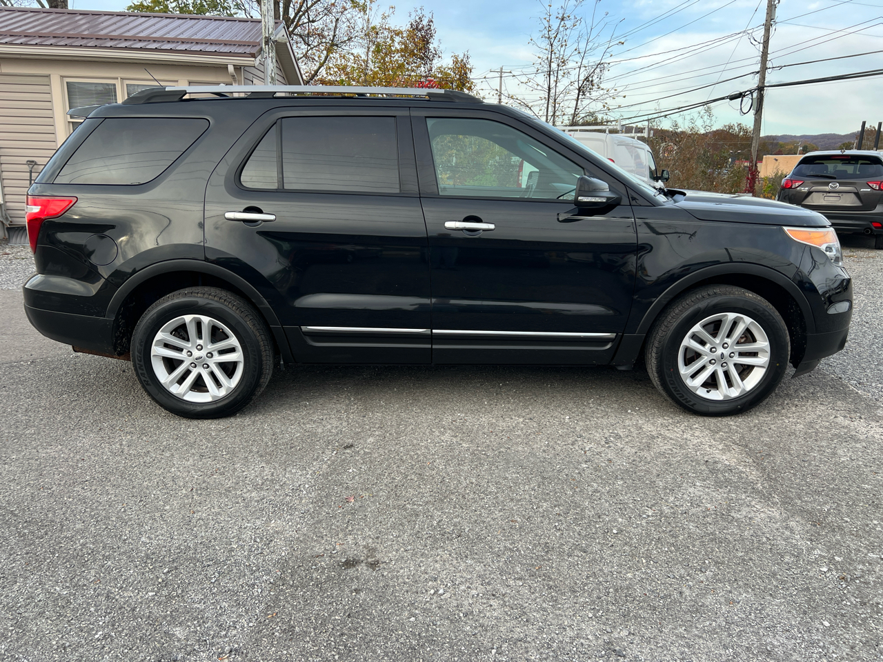 Ford Explorer 4WD 4dr XLT 2015 Ford Explorer 4WD 4dr XLT 2015