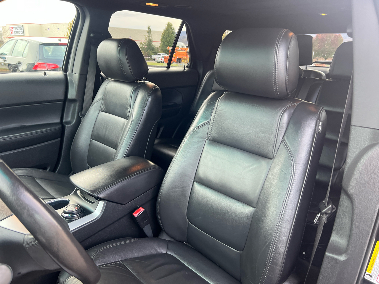 Ford Explorer 4WD 4dr XLT 2015 Ford Explorer 4WD 4dr XLT 2015