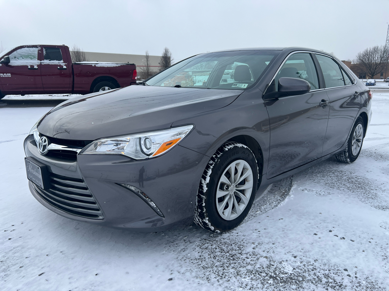 Toyota Camry 4dr Sdn LE Auto 2015