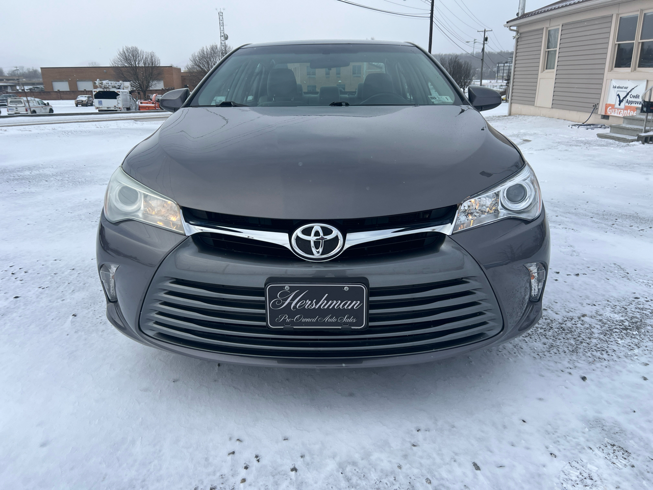 Toyota Camry 4dr Sdn LE Auto 2015