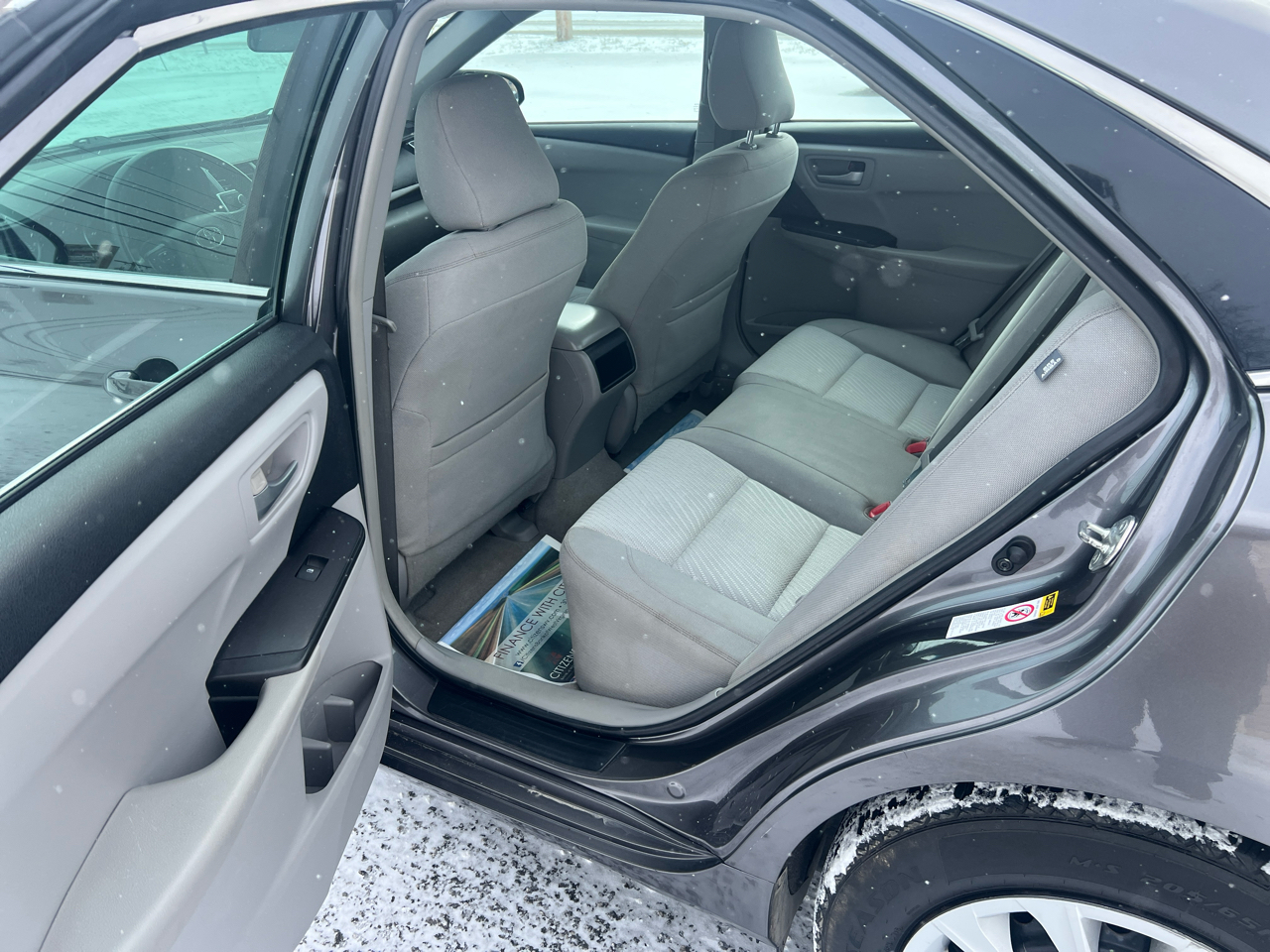 Toyota Camry 4dr Sdn LE Auto 2015