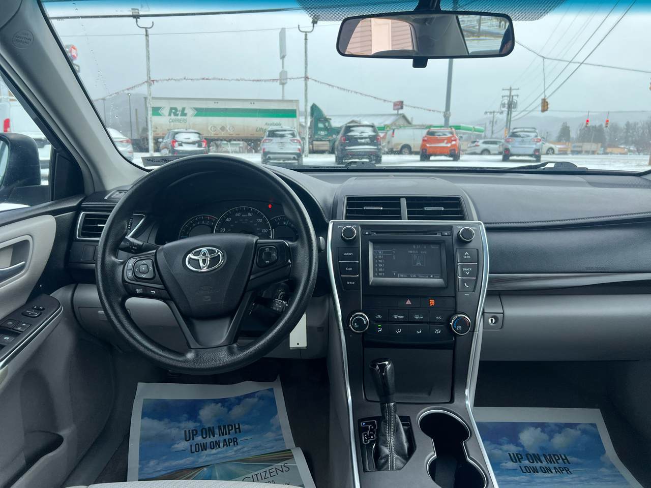 Toyota Camry 4dr Sdn LE Auto 2015