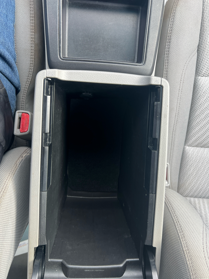 Toyota Camry 4dr Sdn LE Auto 2015