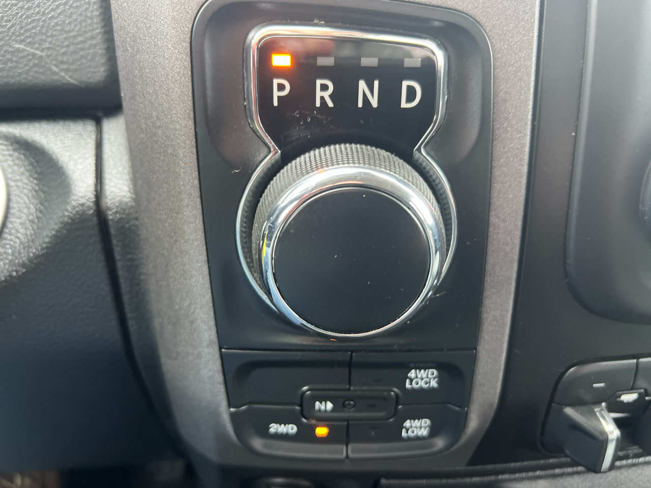 RAM 1500 Express 4x4 Quad Cab 6'4" Box 2018