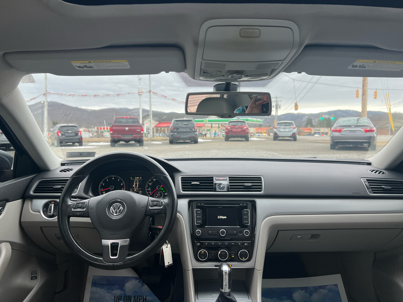 Volkswagen Passat 4dr Sdn 3.6L V6 DSG SE w/Sunroof 2012