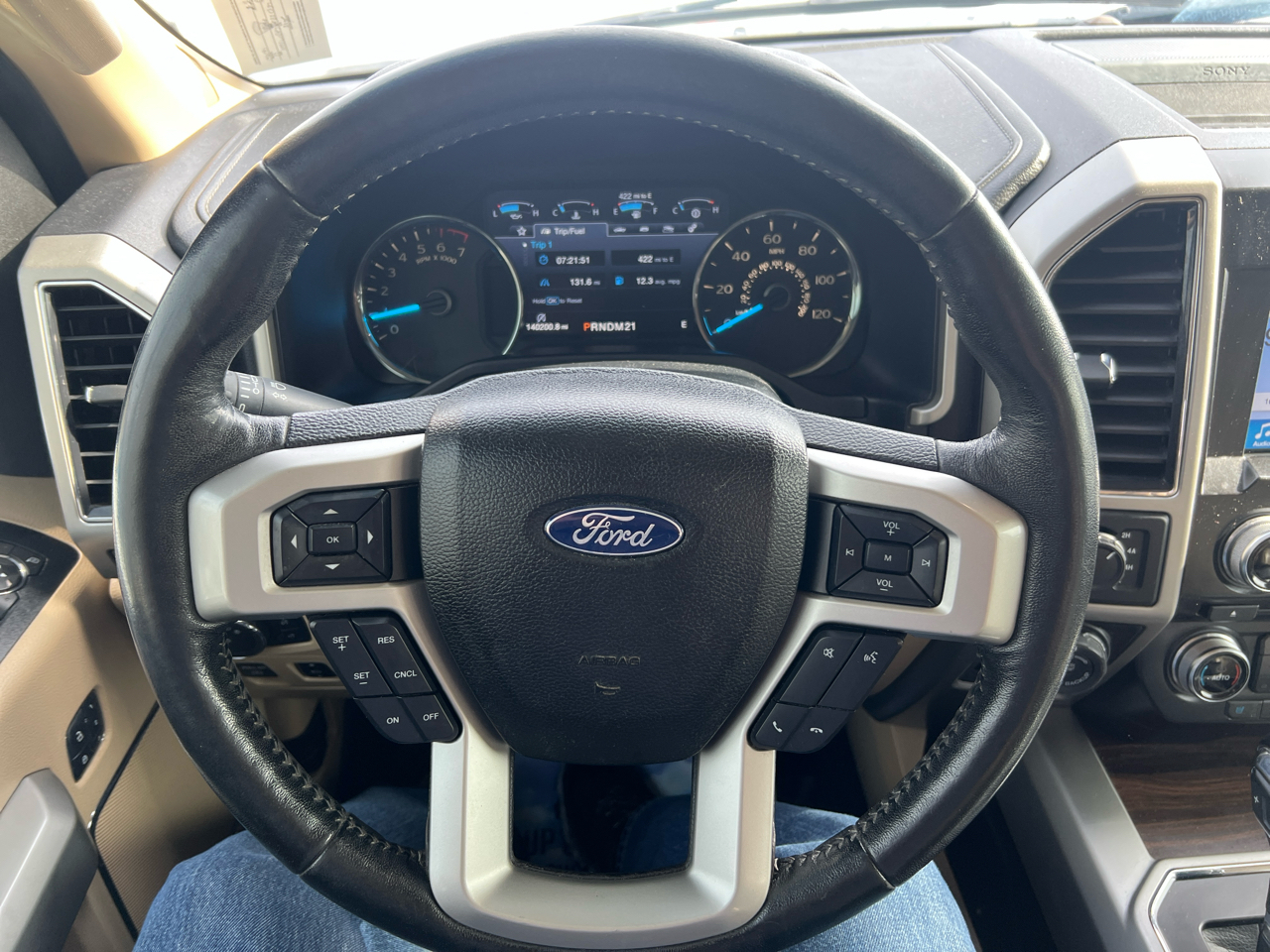 Ford F-150 Lariat 4WD SuperCrew 5.5' Box 2017