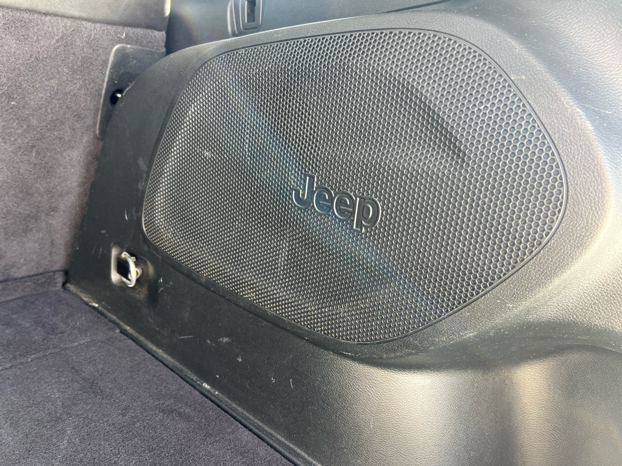 Jeep Cherokee Latitude Plus 4x4 2019