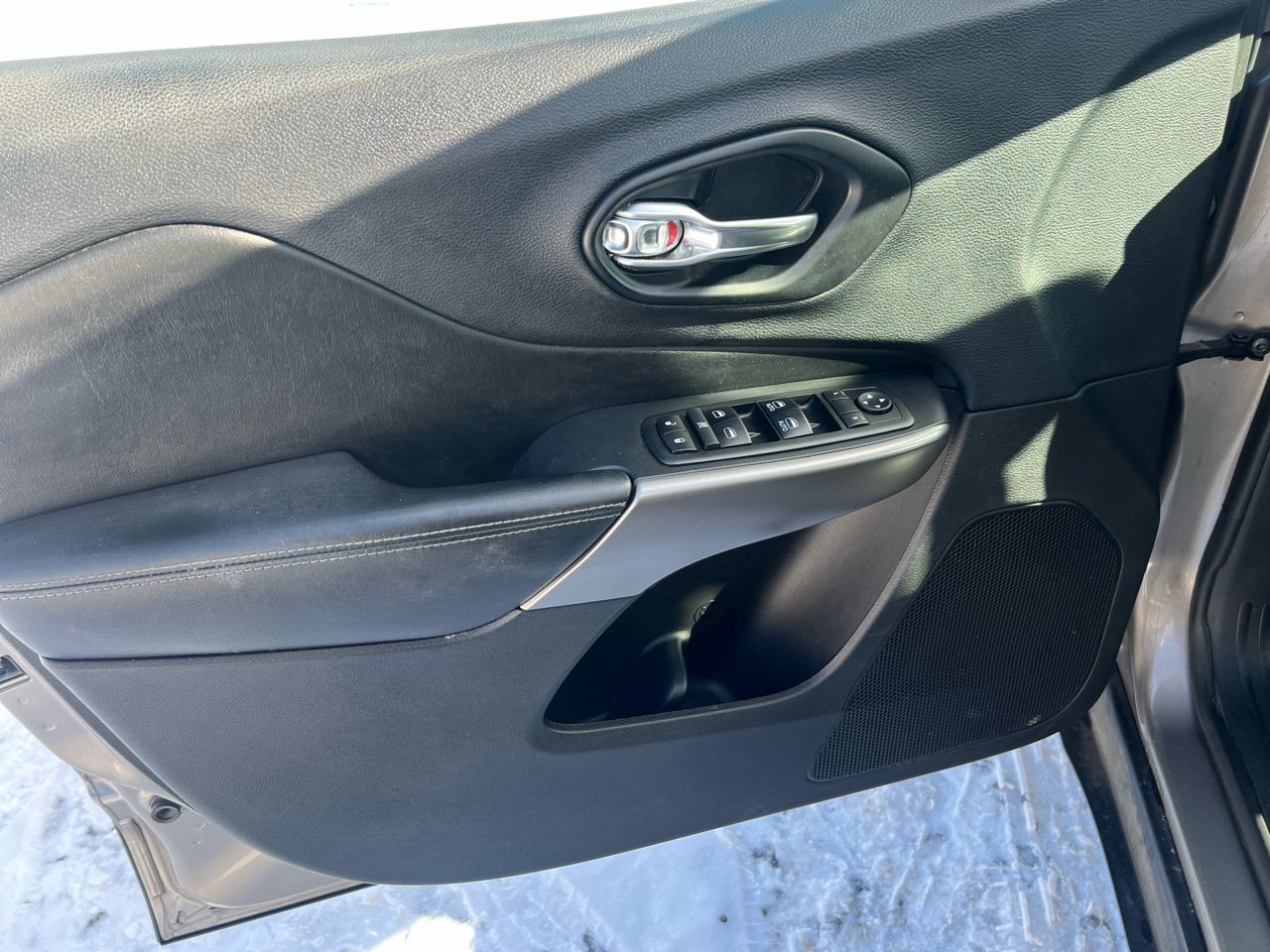 Jeep Cherokee Latitude Plus 4x4 2019