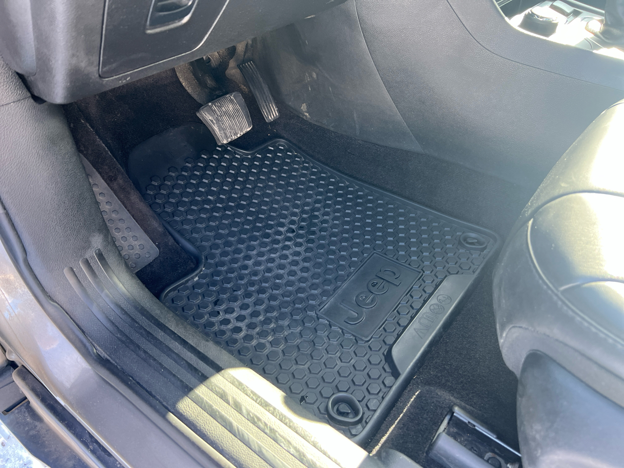 Jeep Cherokee Latitude Plus 4x4 2019