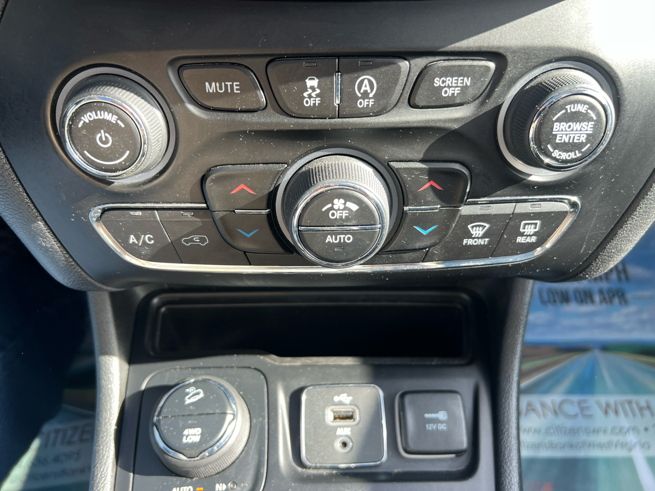 Jeep Cherokee Latitude Plus 4x4 2019