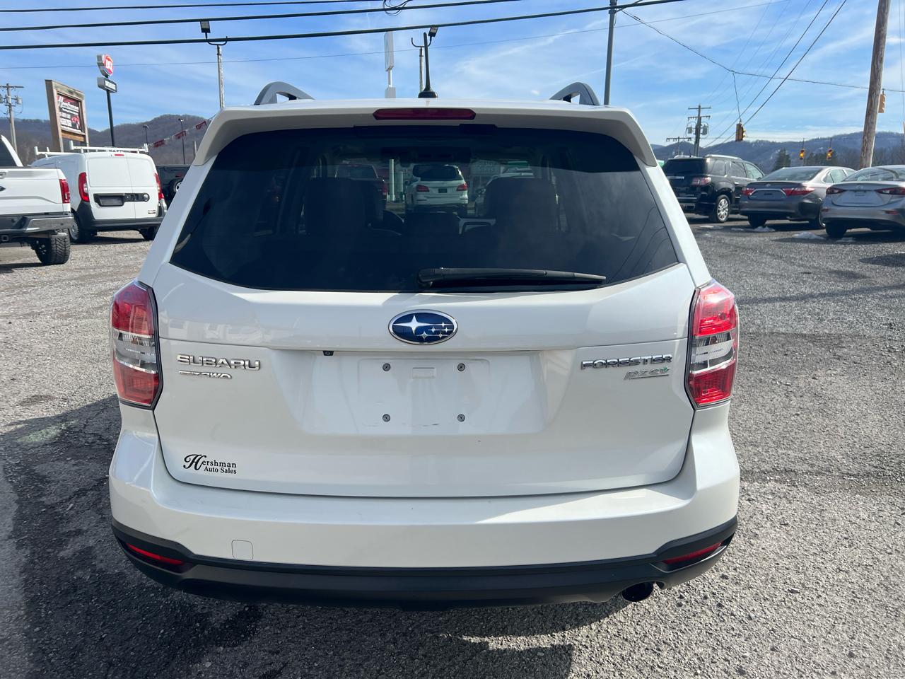 Subaru Forester 4dr CVT 2.5i Touring PZEV 2015