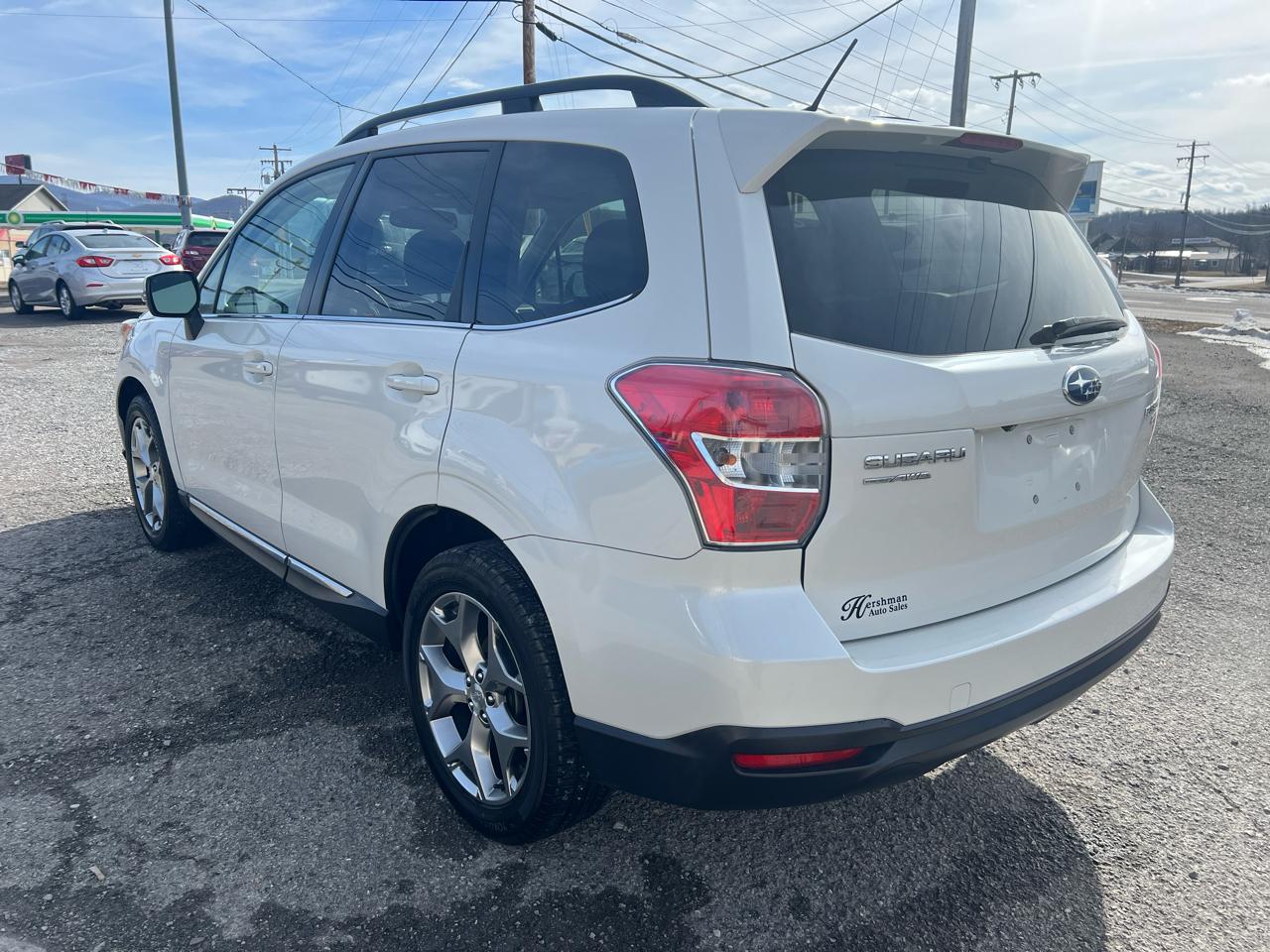 Subaru Forester 4dr CVT 2.5i Touring PZEV 2015