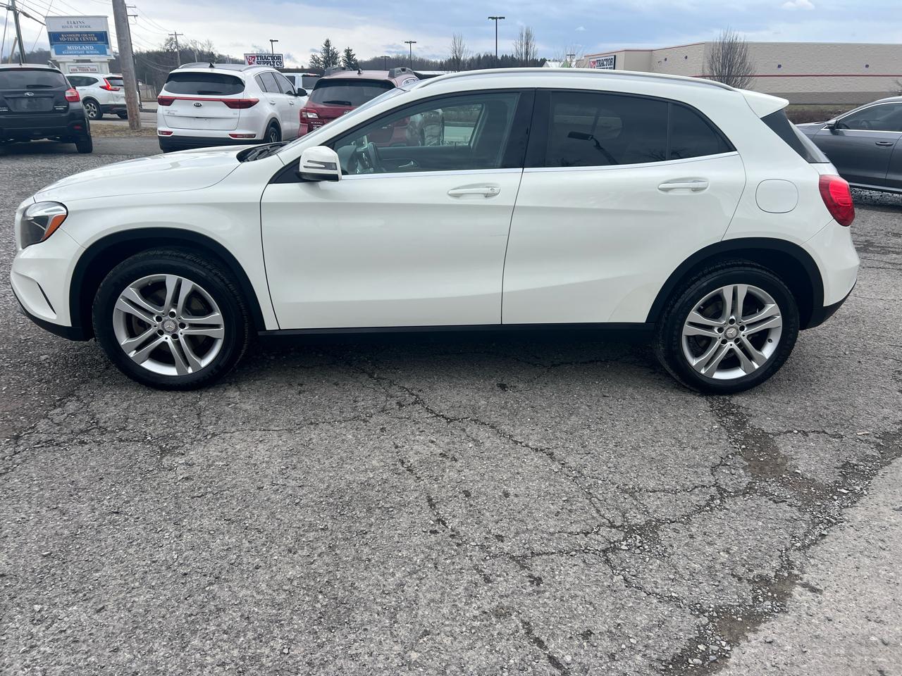 Mercedes-Benz GLA GLA 250 4MATIC SUV 2017