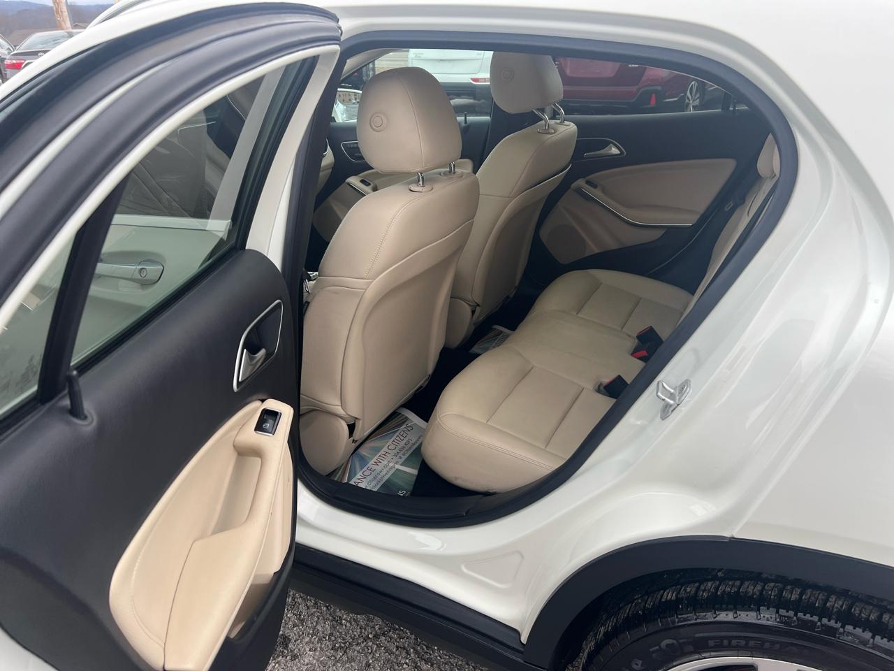 Mercedes-Benz GLA GLA 250 4MATIC SUV 2017