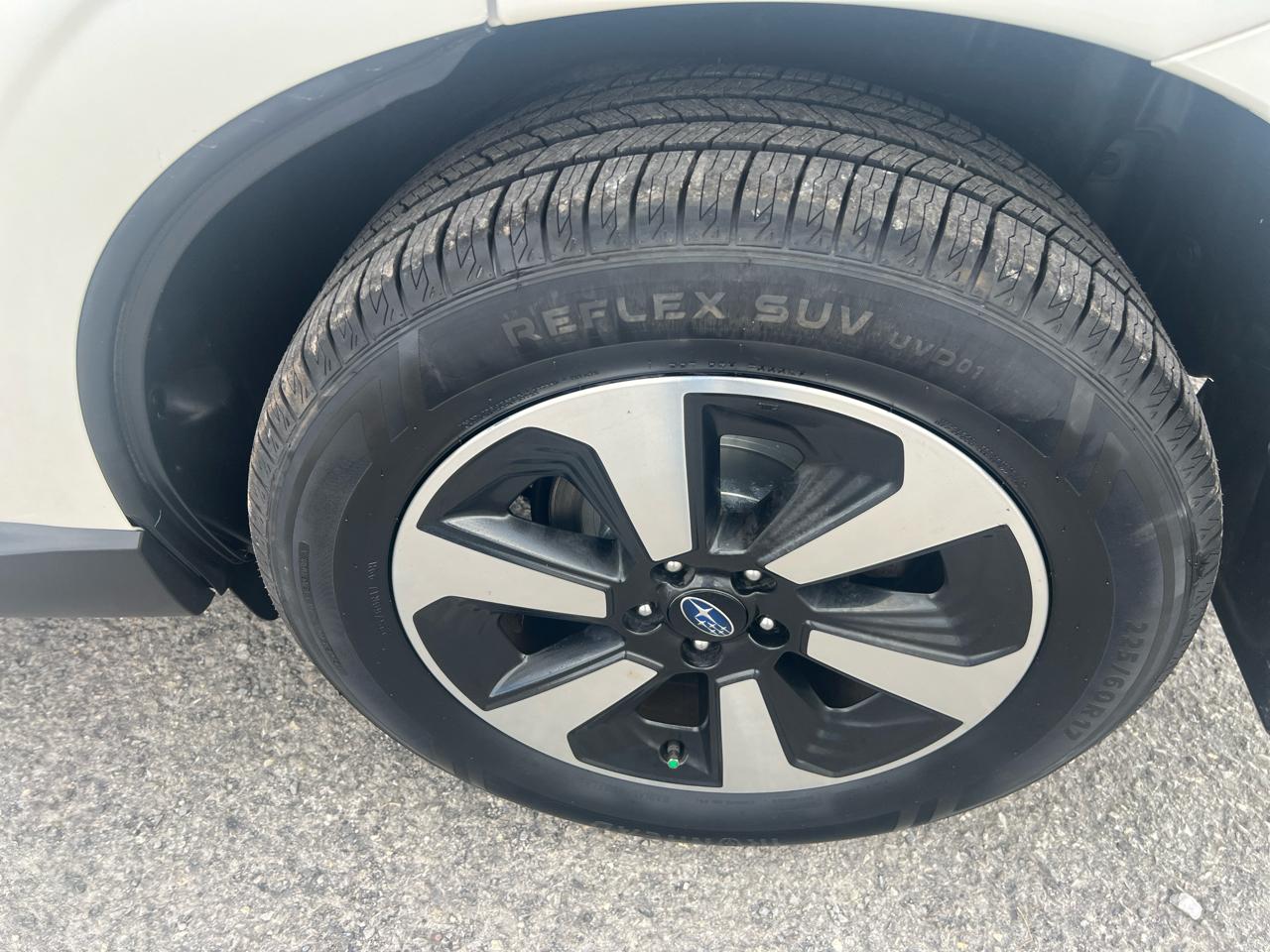 Subaru Forester 2.5i Limited CVT 2017