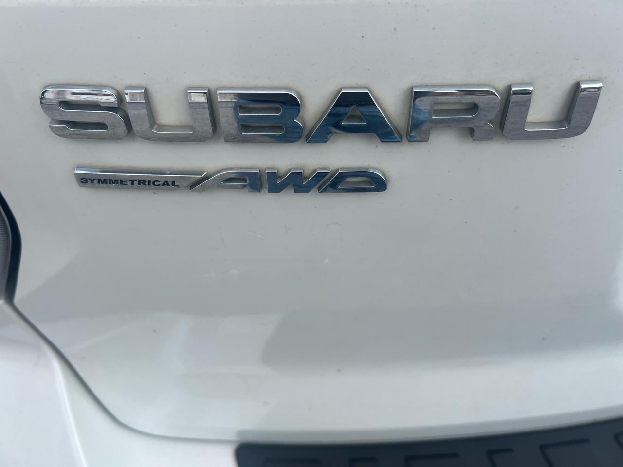 Subaru Forester 2.5i Limited CVT 2017