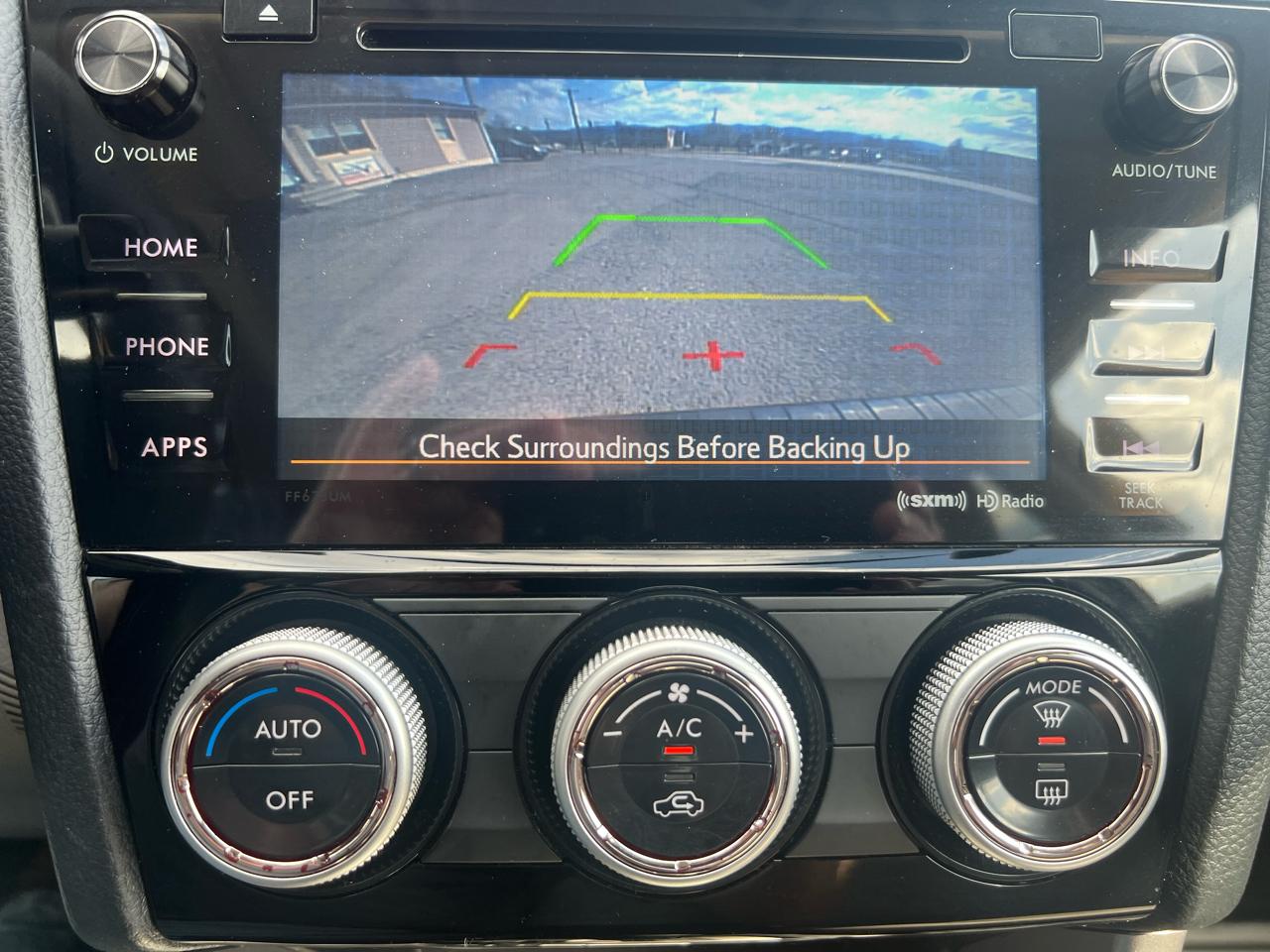 Subaru Forester 2.5i Limited CVT 2017