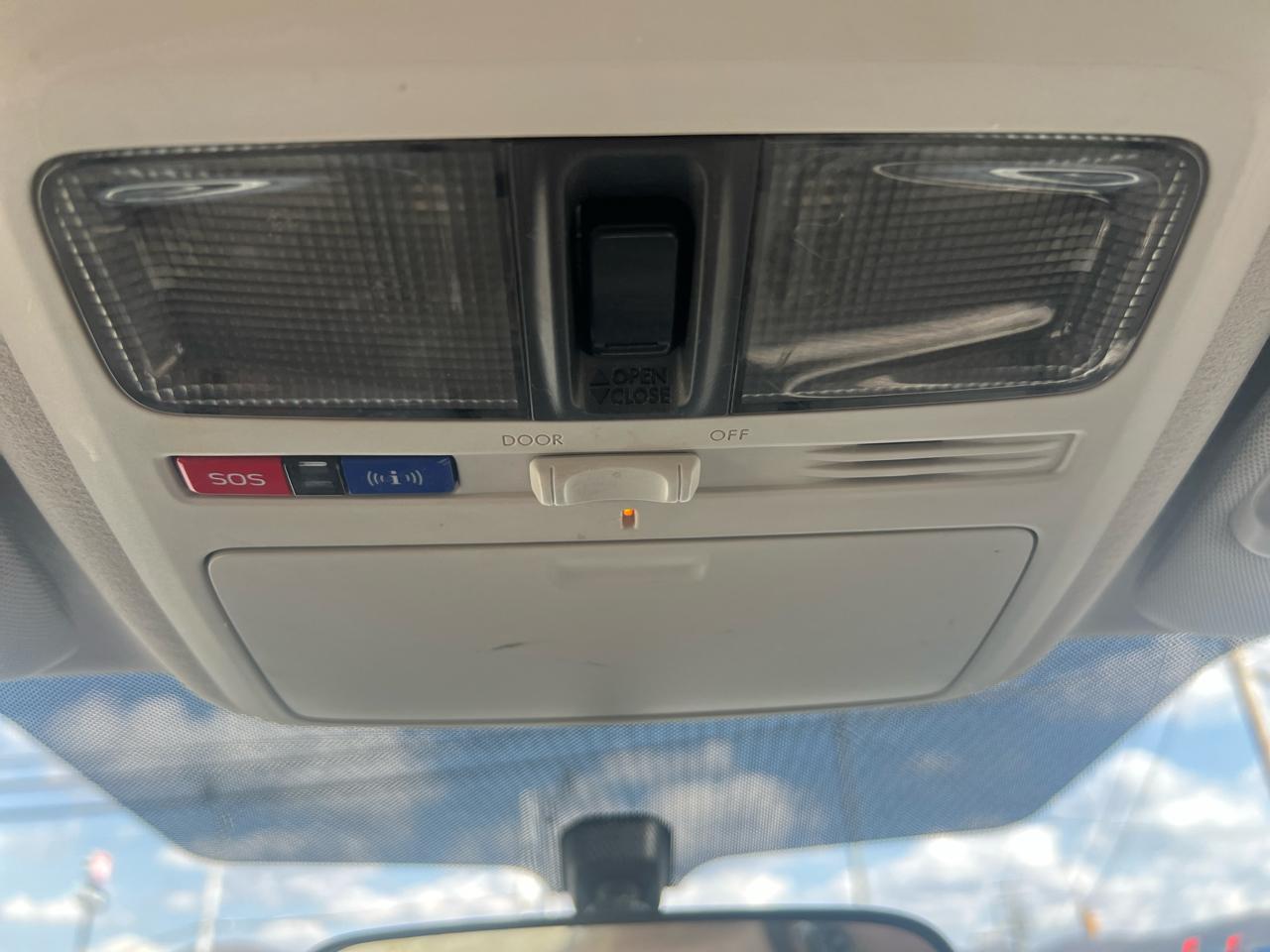 Subaru Forester 2.5i Limited CVT 2017