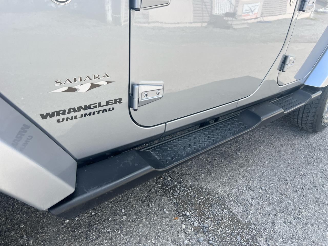 Jeep Wrangler Unlimited 4WD 4dr Sahara 2016
