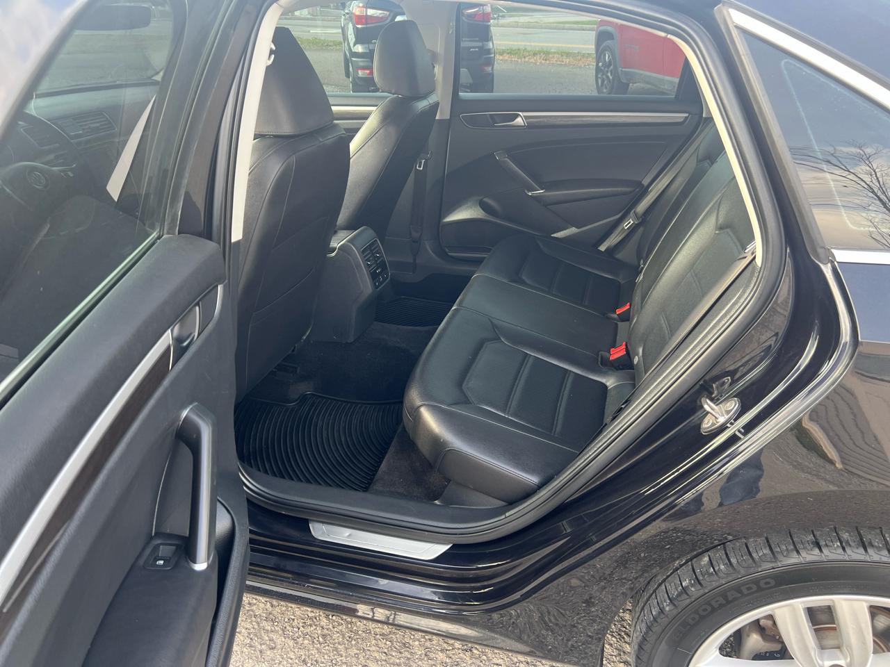 Volkswagen Passat 2.0T SE Auto 2018