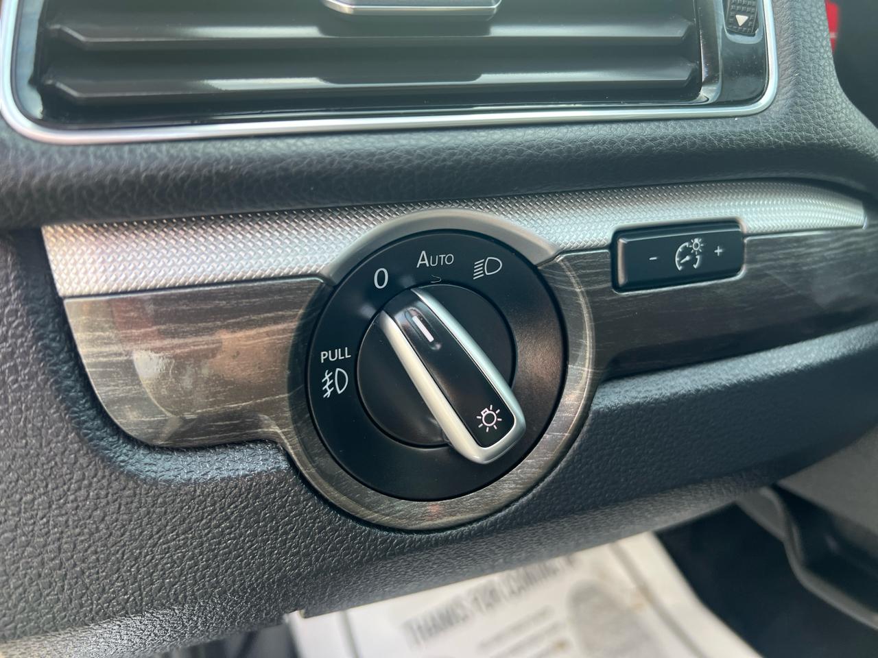 Volkswagen Passat 2.0T SE Auto 2018