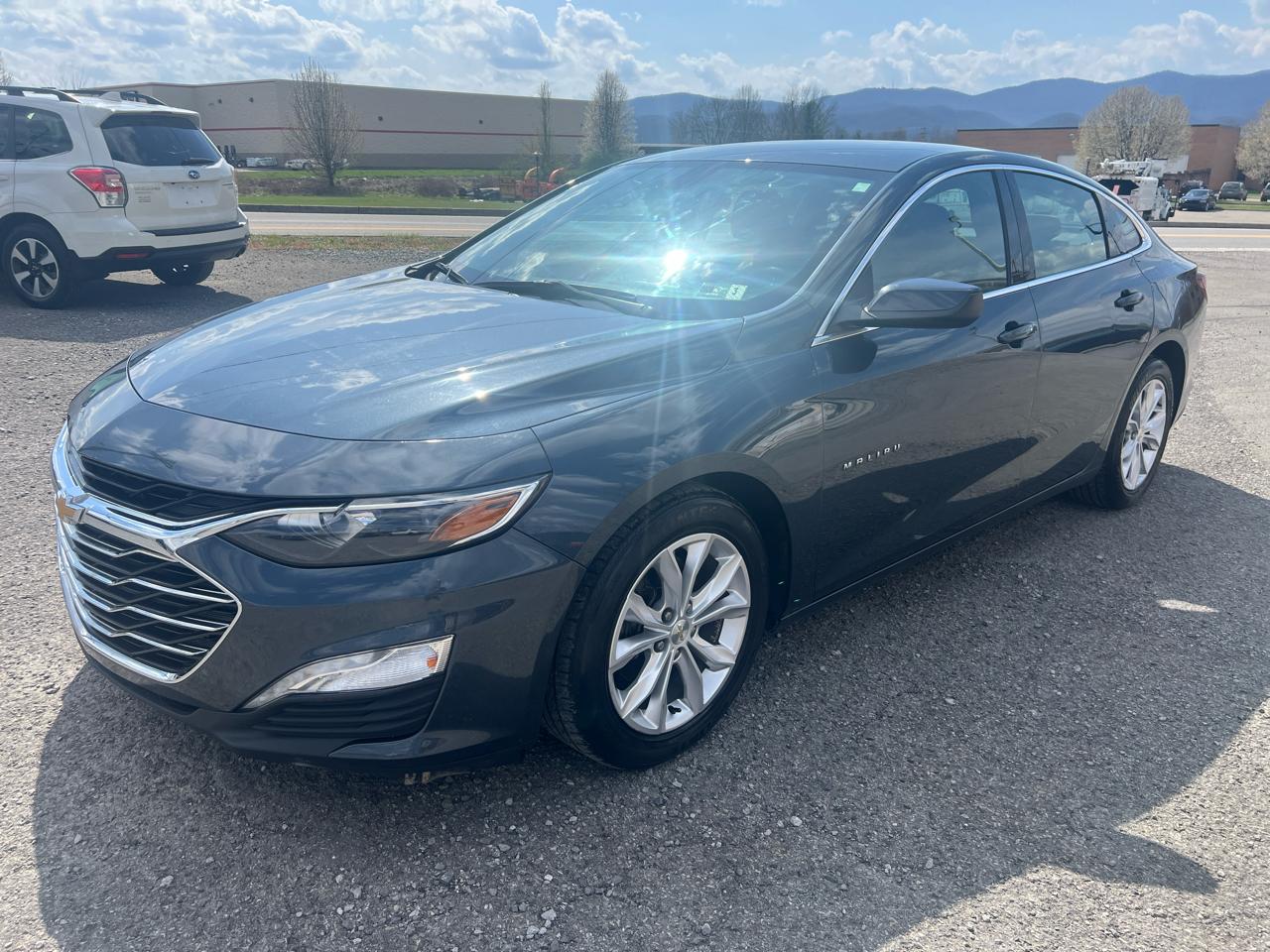 Chevrolet Malibu 4dr Sdn LT 2020